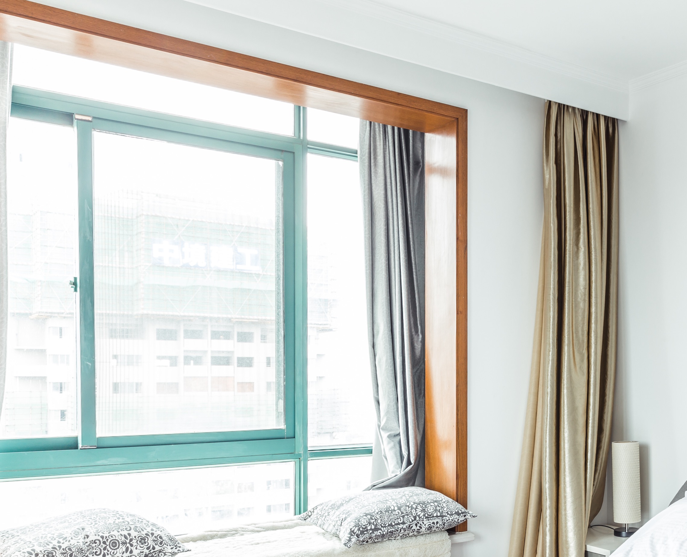 鋁包木門(mén)窗實(shí)拍